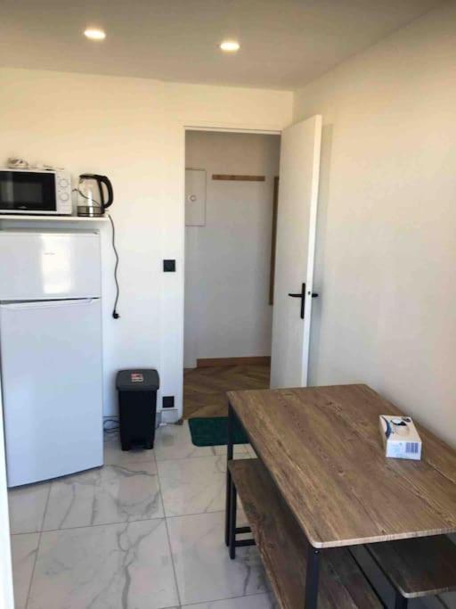 St Velodrome 3 Chambres Parking 8 Couchages Neuf Marseille Bagian luar foto